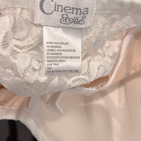 Camisole Beautiful White Lace. Has padded built in bra with fresh color slip. - Picture 5 of 14